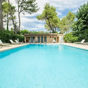 auberge-de-noves.fr-provencehotel.com/